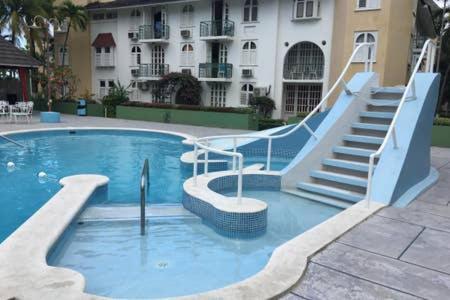 Rairoyale At Sand Castles Ocho Rios Ngoại thất bức ảnh